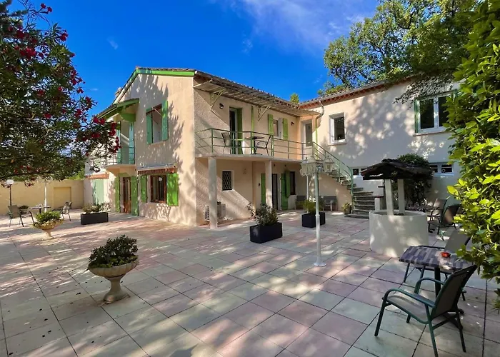 Apartment Pavillon De L'etang Châteauneuf-du-Rhône